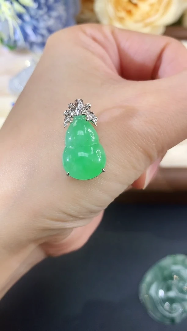 吊坠(不含链)18K金镶嵌翡翠91|5980