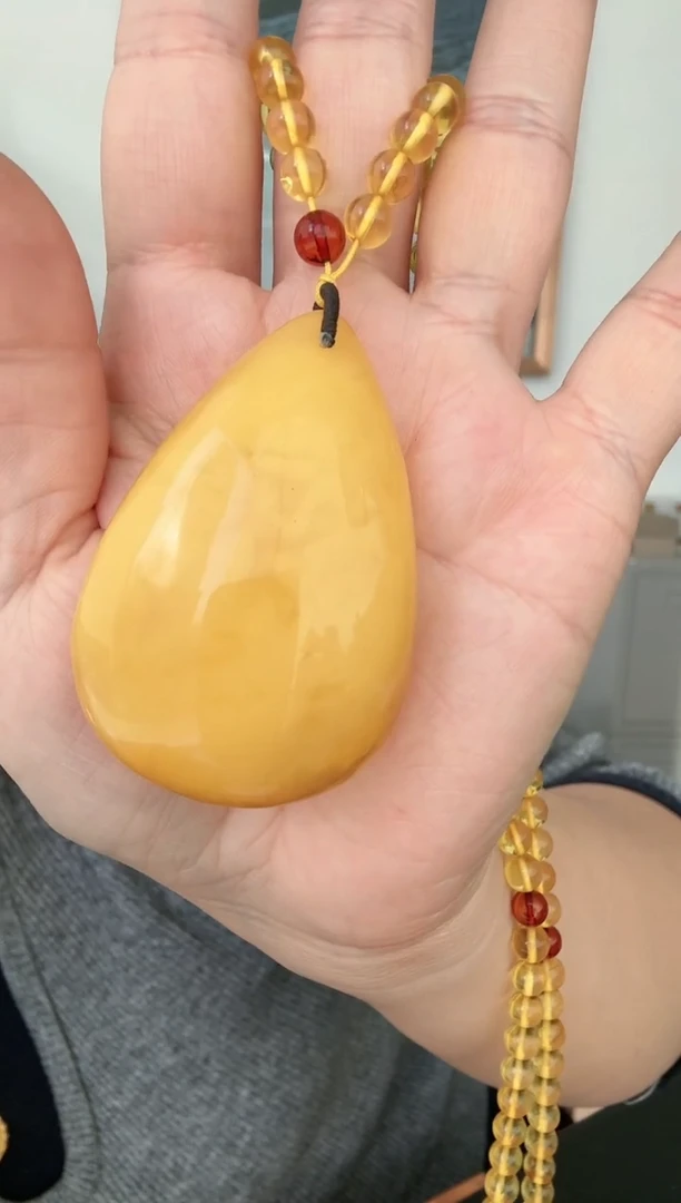 【闪购商品】蜜蜡裸石未镶嵌w水滴套链