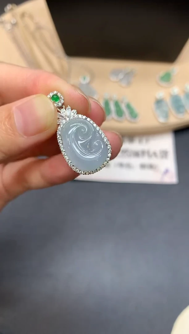 【闪购商品】翡翠吊坠(不含链)银S925镶嵌如意【多样性发其一】