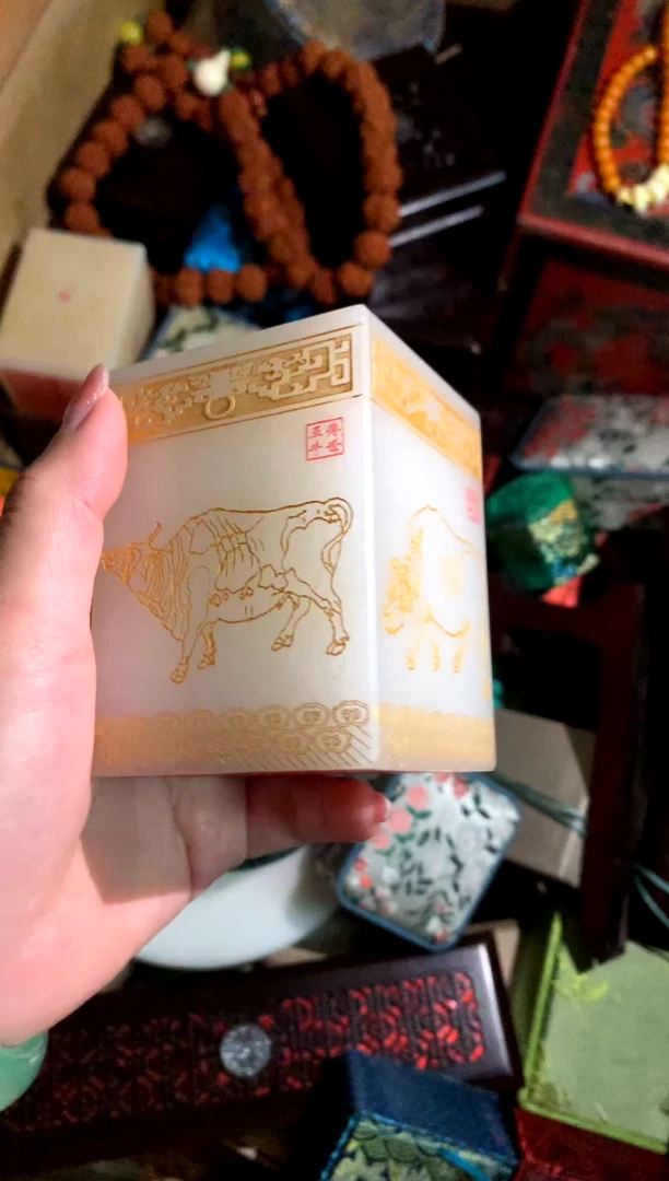 未镶嵌和田玉摆件润玉潭精品专属摆件
