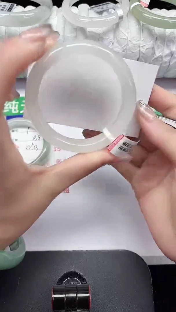 未镶嵌手镯石英质玉10-54/55