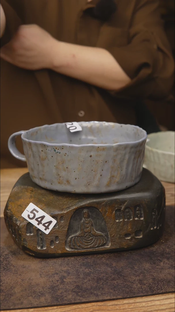 同款大碗开播福利544淡紫