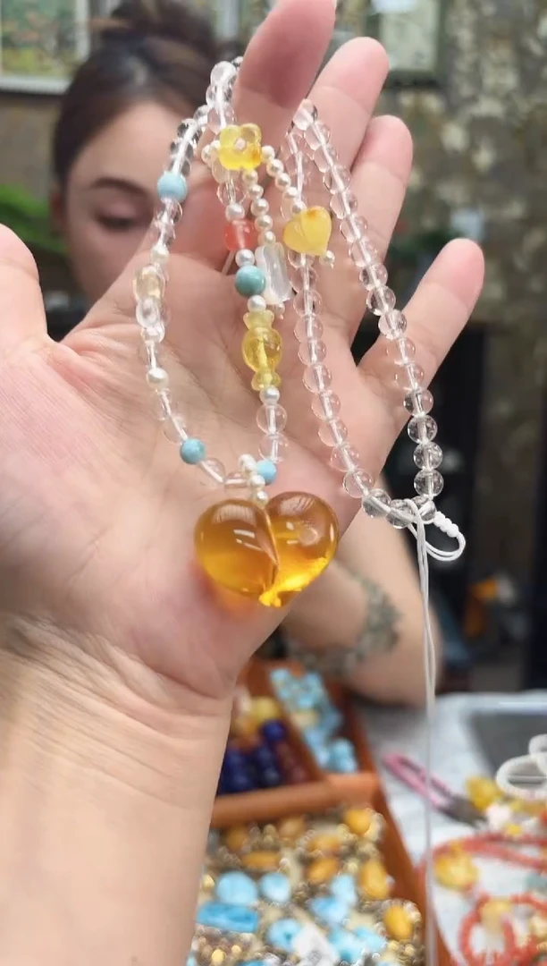 琥珀颈饰未镶嵌【 多样性发一 】