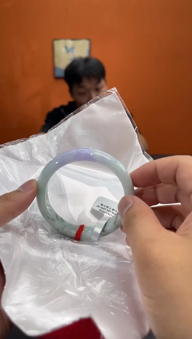 未镶嵌手镯翡翠翡翠手镯