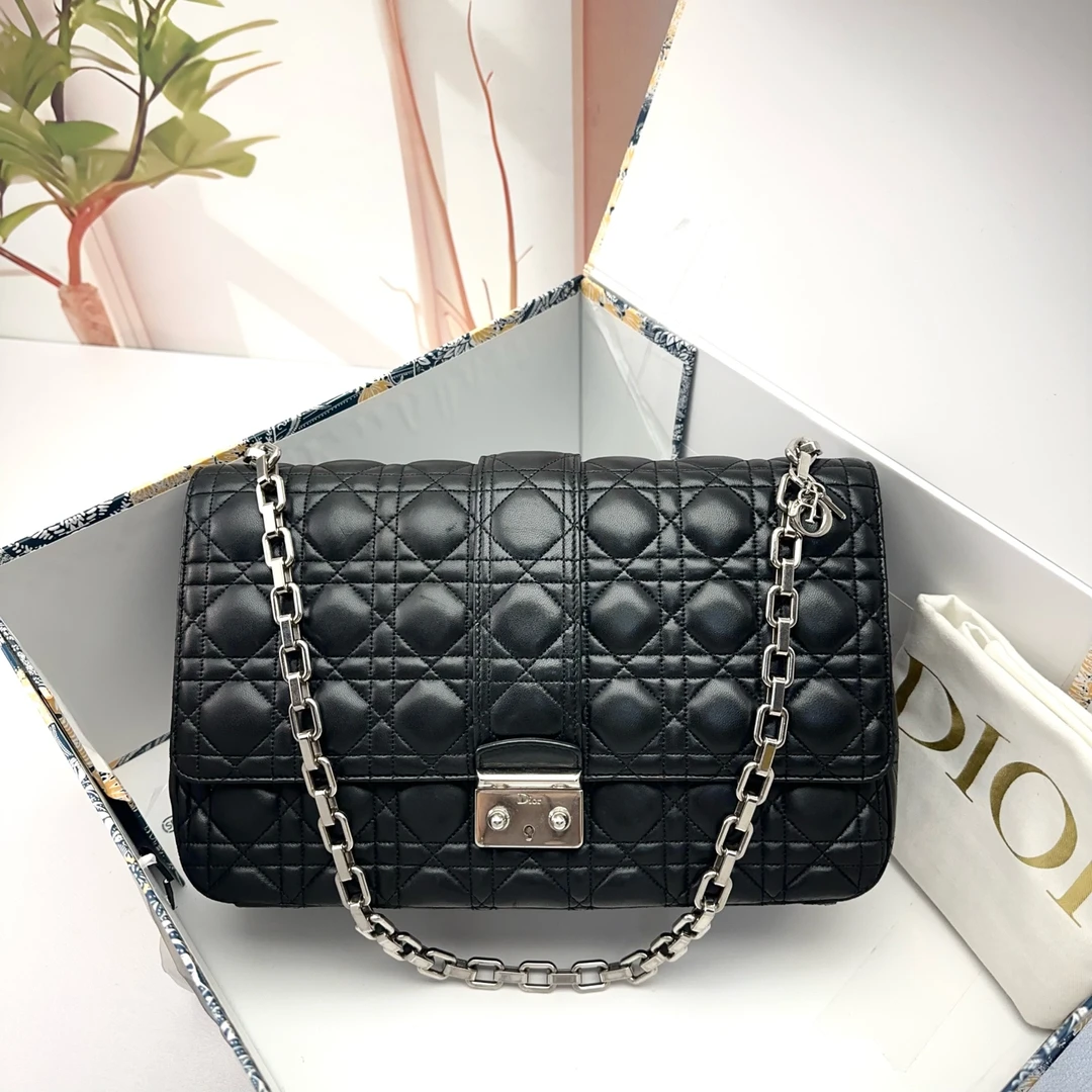 95新 DIOR/迪奥 C53/527857