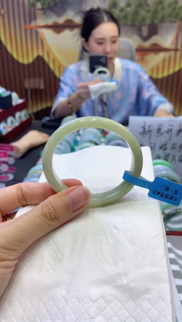 未镶嵌手镯翡翠00005275