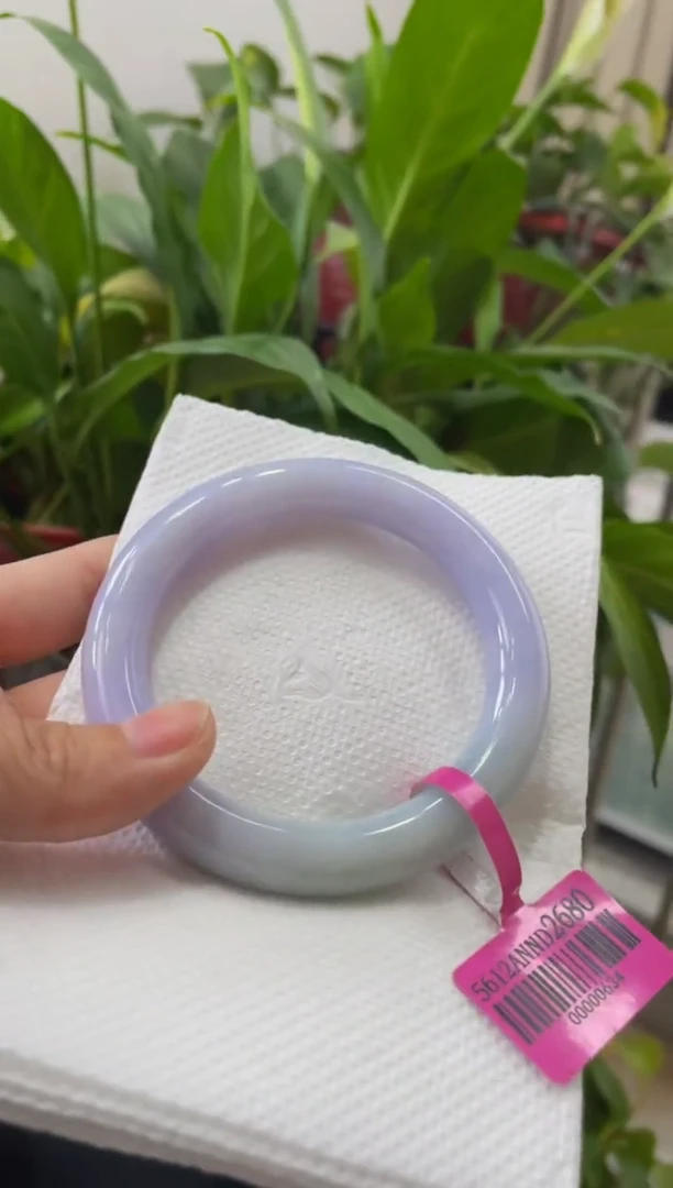 翡翠手镯未镶嵌212手镯56