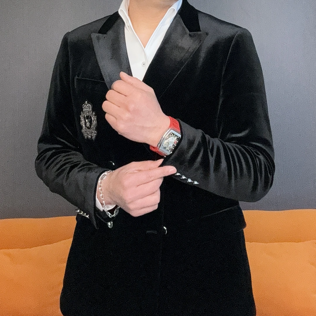 K男士春商务潮流丝绒双排扣西服外套休闲小西装轻奢时尚黑色90903