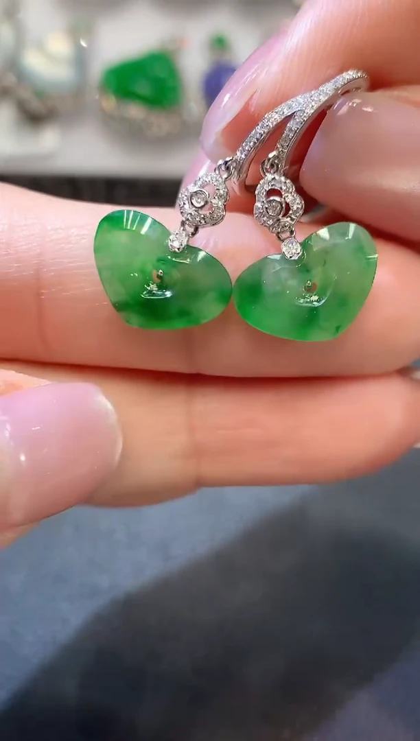 【闪购商品】翡翠耳饰18K金镶嵌A25 多样性发货一对