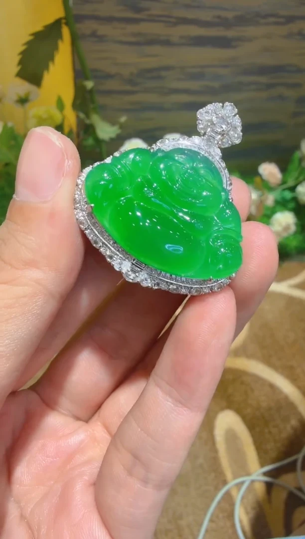 吊坠(不含链)18K金镶嵌翡翠多样性团购发一件