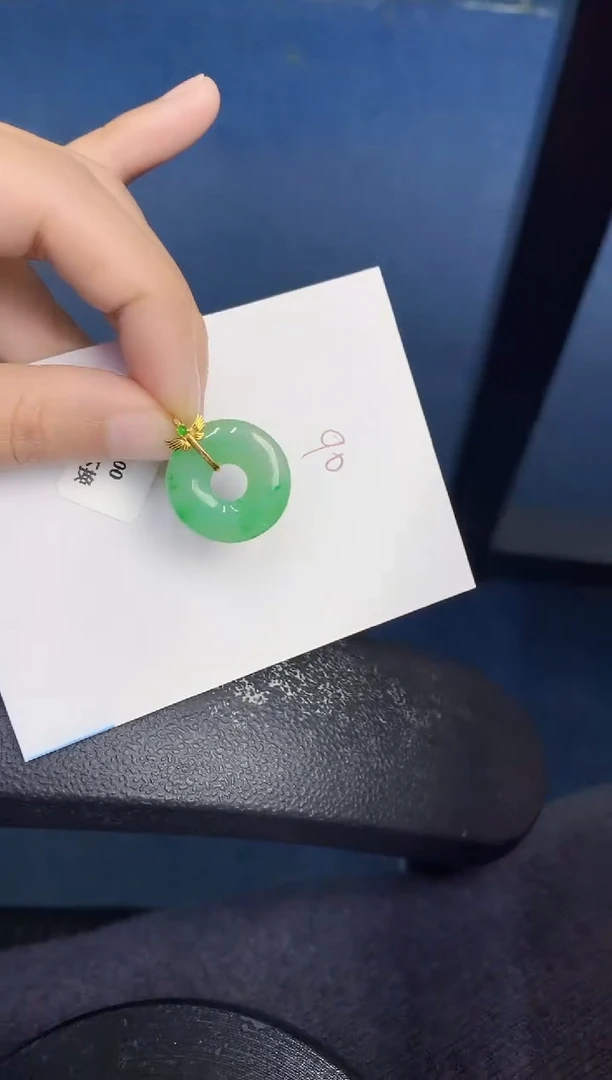 【闪购商品】翡翠颈饰18K金镶嵌000000000