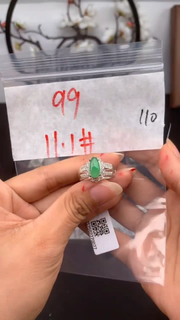 定制翡翠未镶嵌G***a缅甸A货翡翠