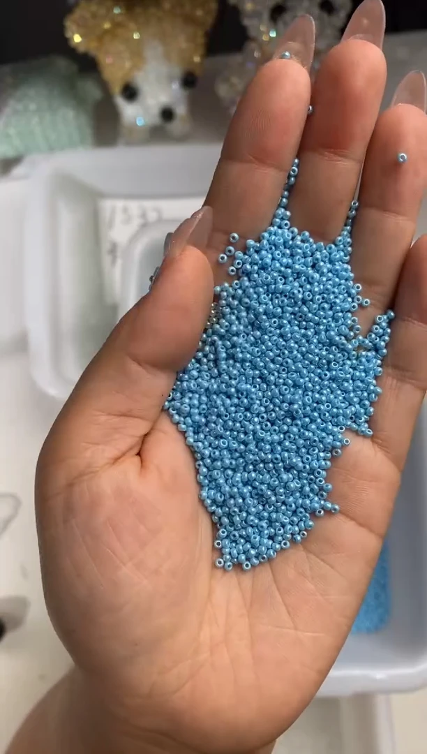 玻璃1541卡2米珠1瓶油画海宝蓝