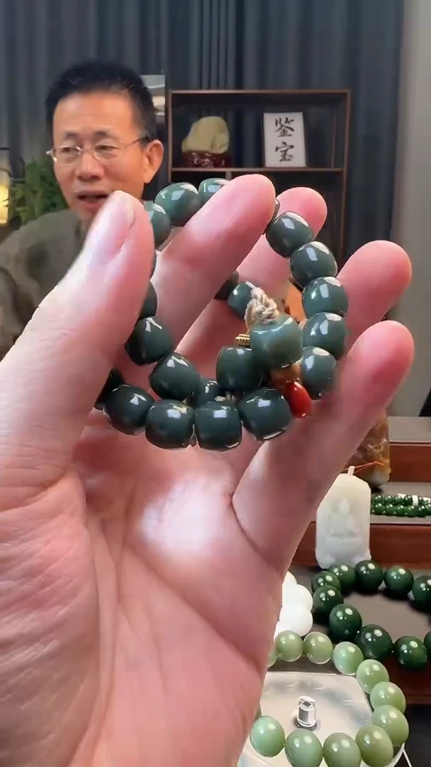 吊坠(不含链)未镶嵌和田玉手持卡10+