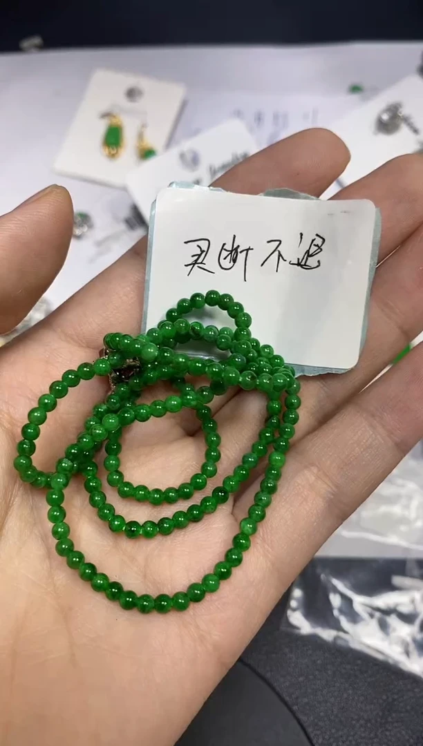 颈饰未镶嵌翡翠天***鸭颈饰 未镶嵌 翡翠