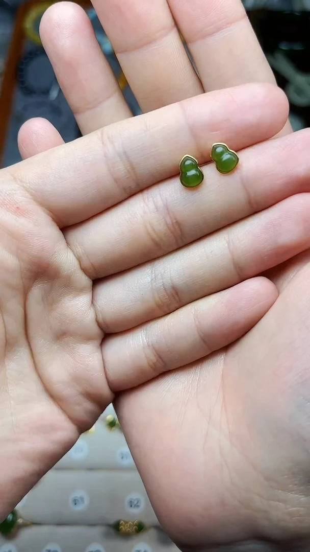 银S925镶嵌和田玉耳饰葫芦耳钉 06