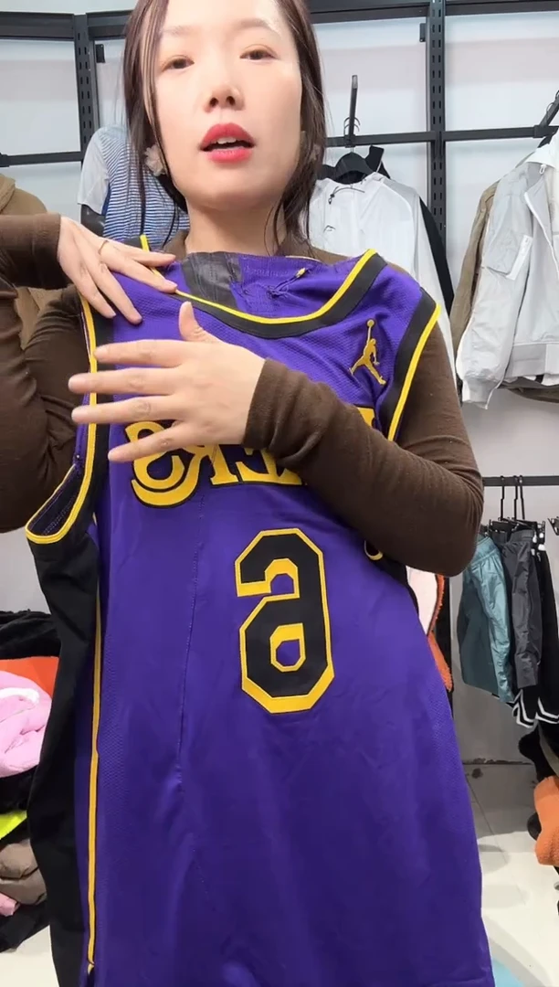 2202  编码  瑕疵直播间过款为准 尺码