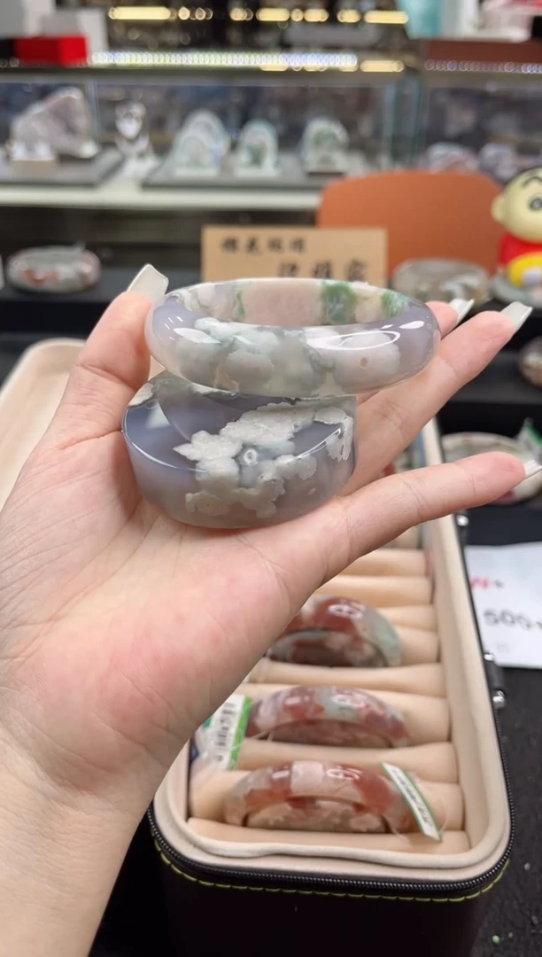未镶嵌手镯石英质玉尘*丷圈口（赠品镯心）