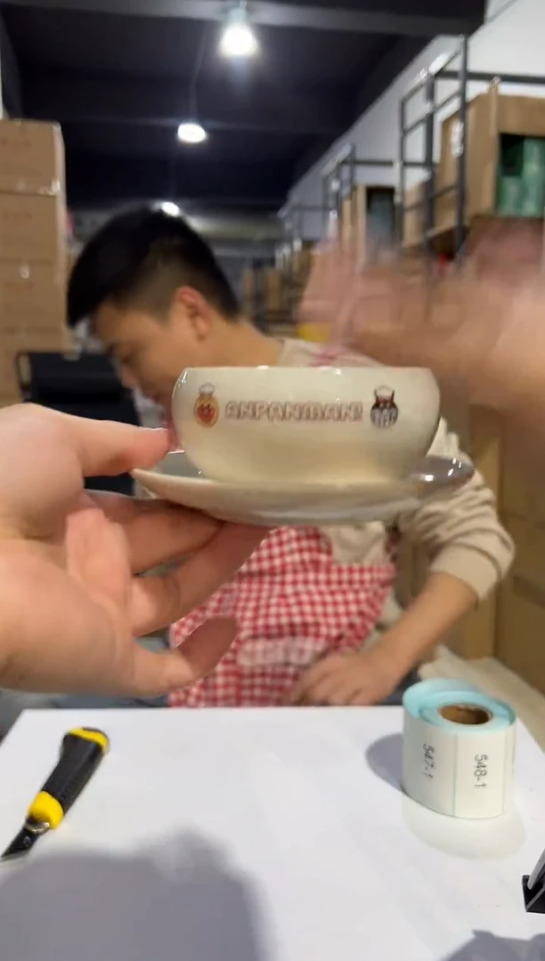 【闪购商品】杯面包超人小圆碗加圆碟2件套