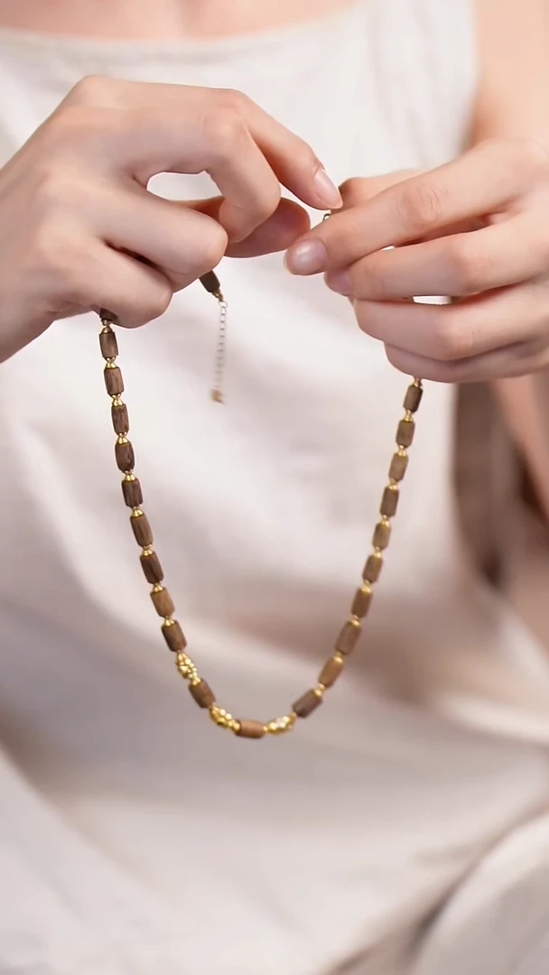 未镶嵌沉香手串L240953