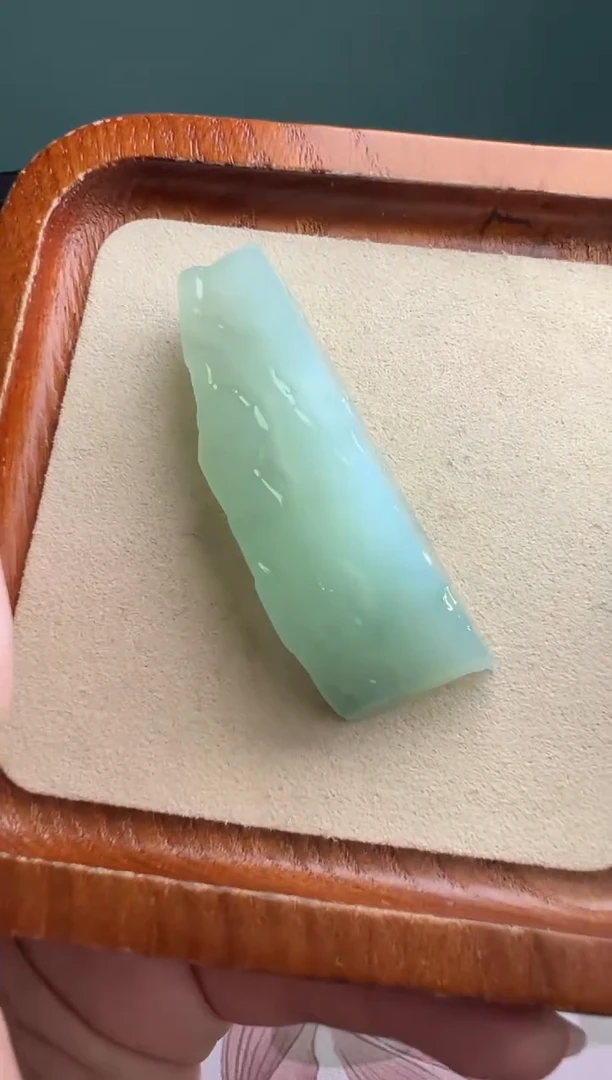 未镶嵌定制翡翠冰晴料