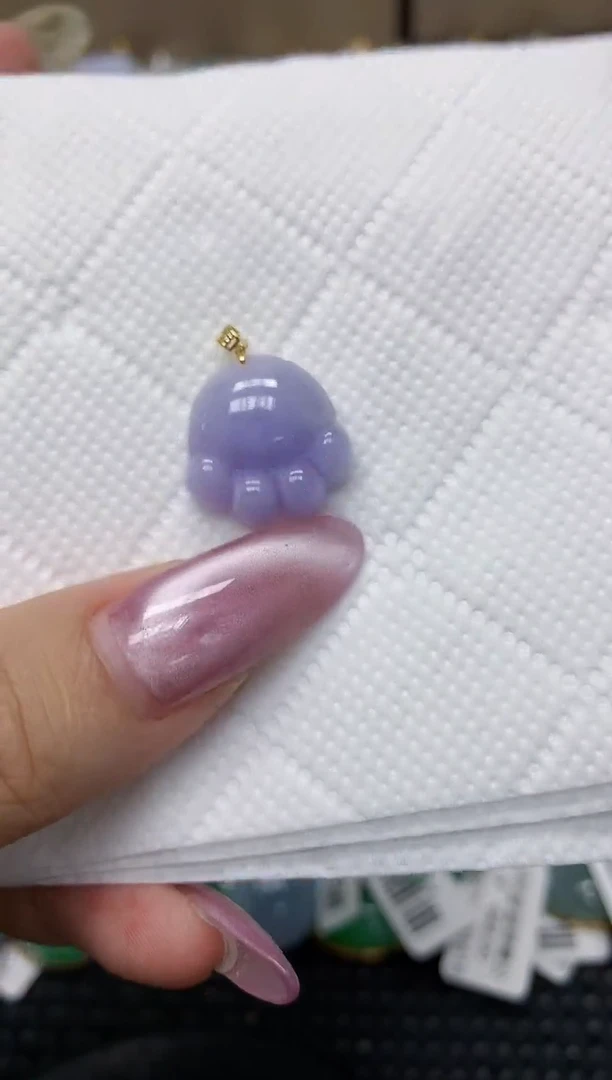 翡翠18K金镶嵌颈饰1111111111