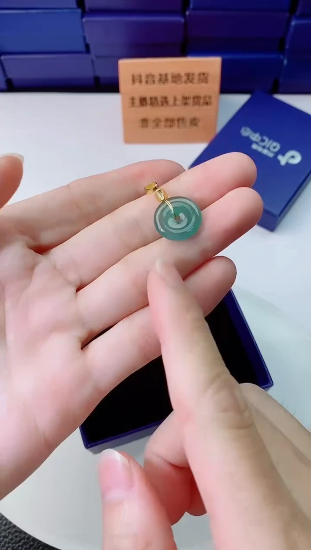 翡翠未镶嵌颈饰11111111