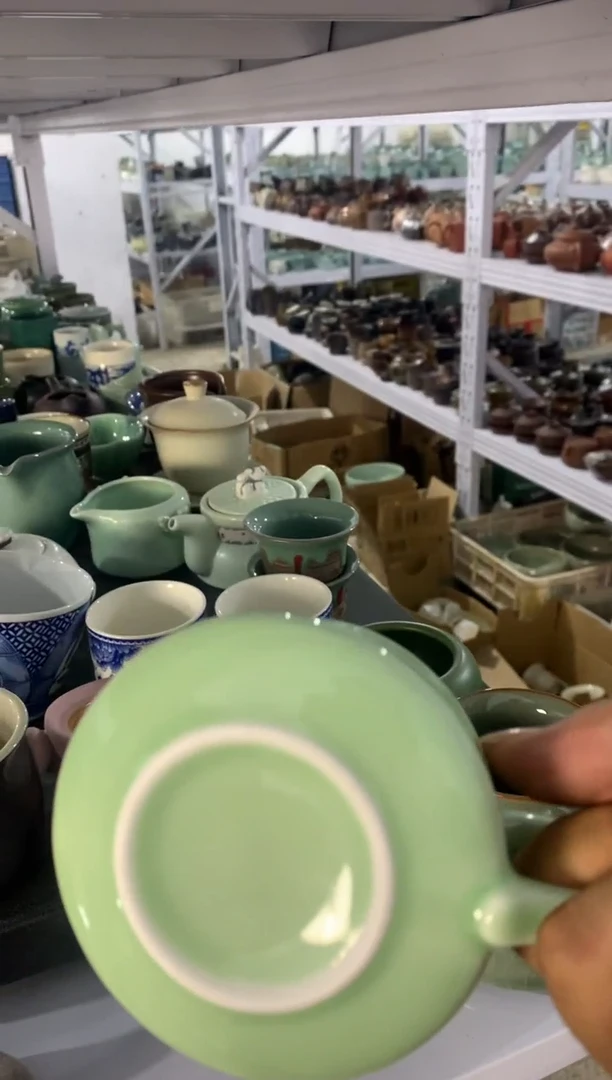 茶具茶壶、盖碗、主人杯、客杯（轻轻微瑕介意勿拍）