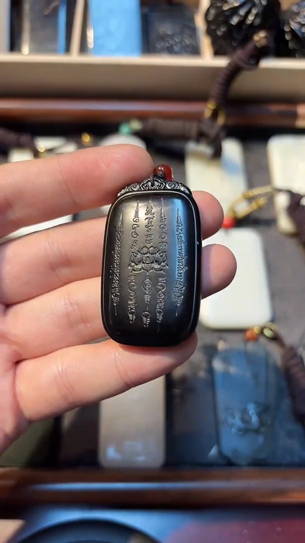 颈饰未镶嵌和田玉6