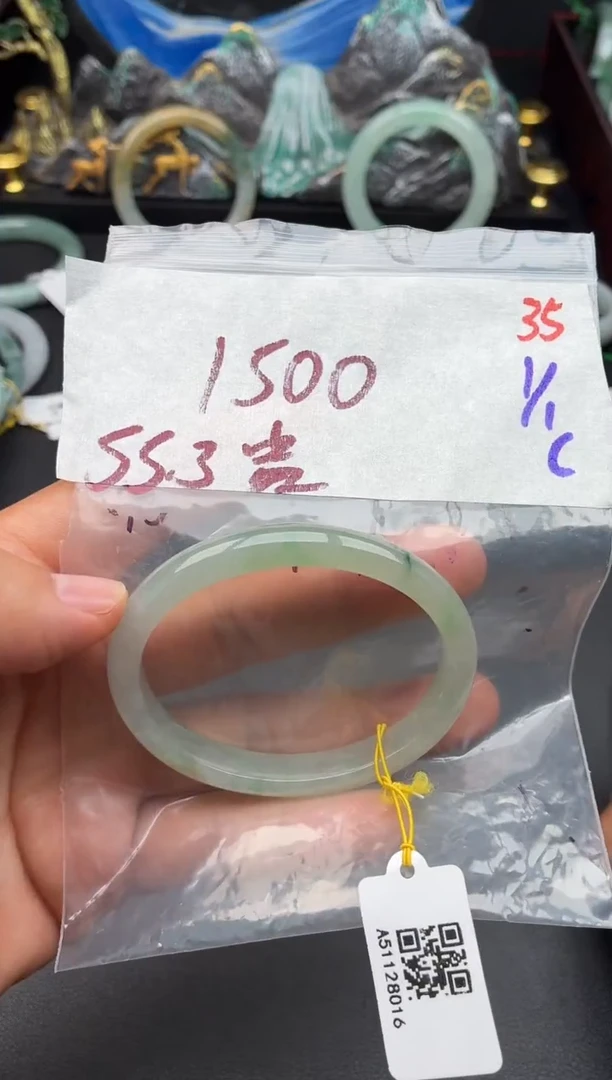 未镶嵌定制翡翠毛货需精细抛光多样性发1件35