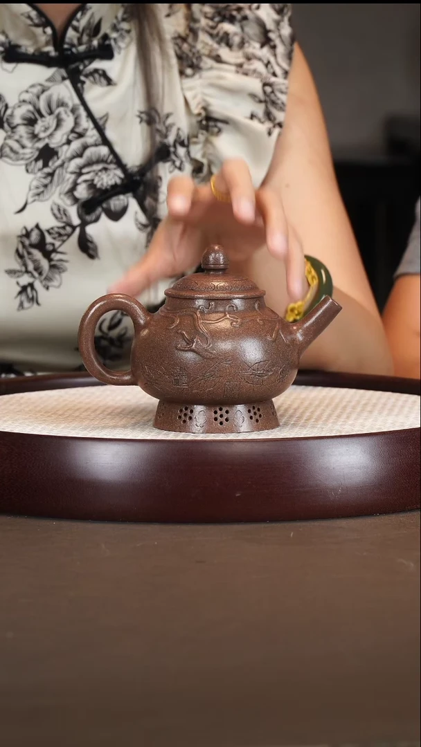 茶壶紫砂徐小阳/革紫泥/九龙闹海/280c