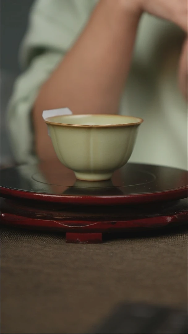 全品 花口杯 带底款