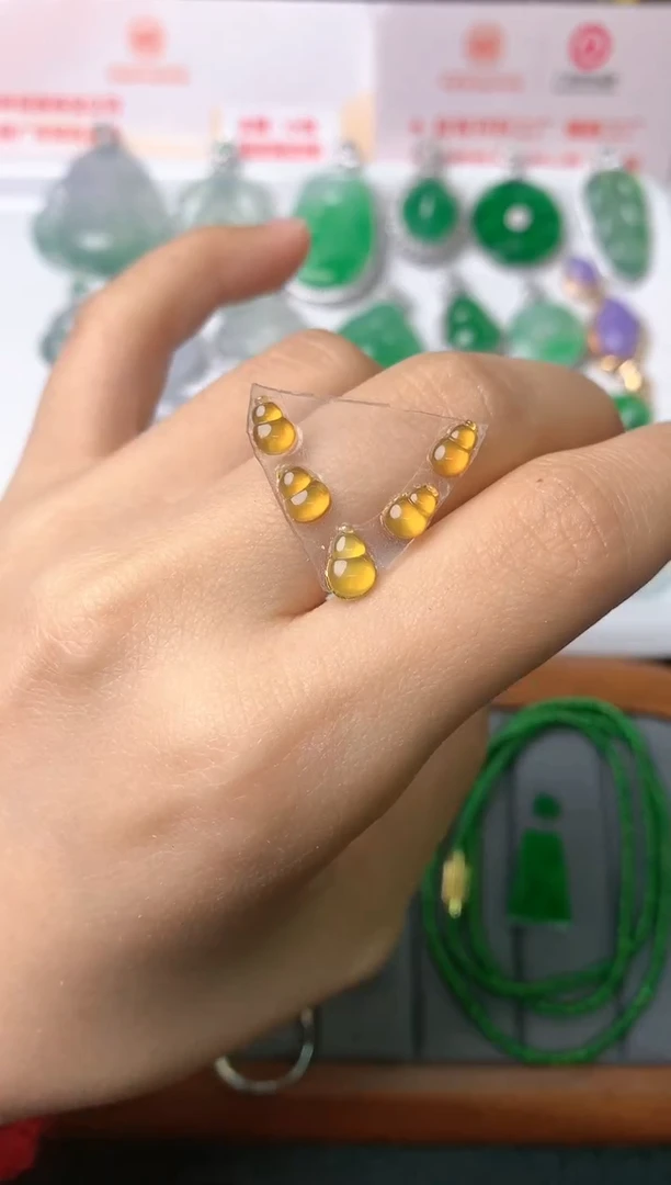 【闪购商品】定制翡翠未镶嵌裸石（镶嵌定制）