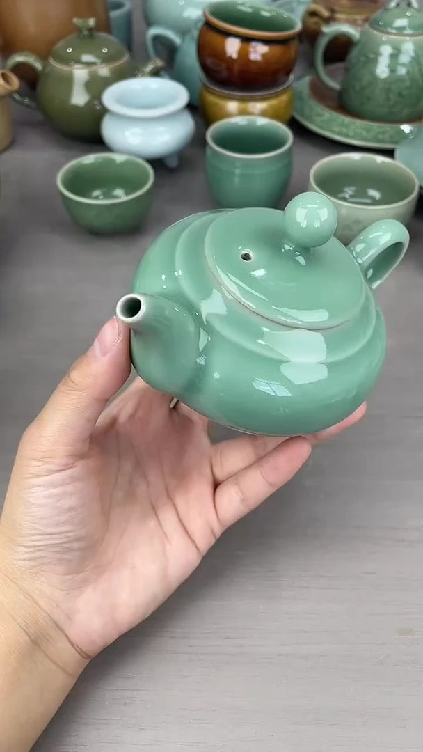 青瓷仓储福利放漏