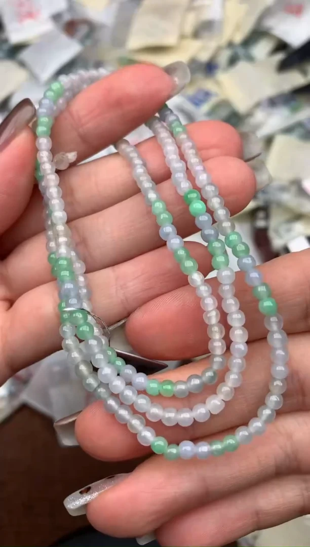 未镶嵌挂件翡翠—