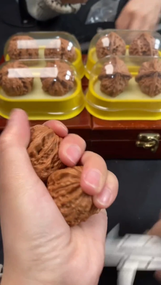 把件文玩核桃铁锤38尺A031