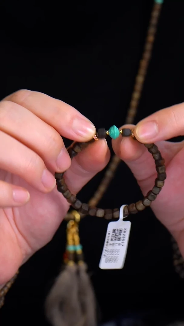 手串沉香未镶嵌虫漏单圈XK25517