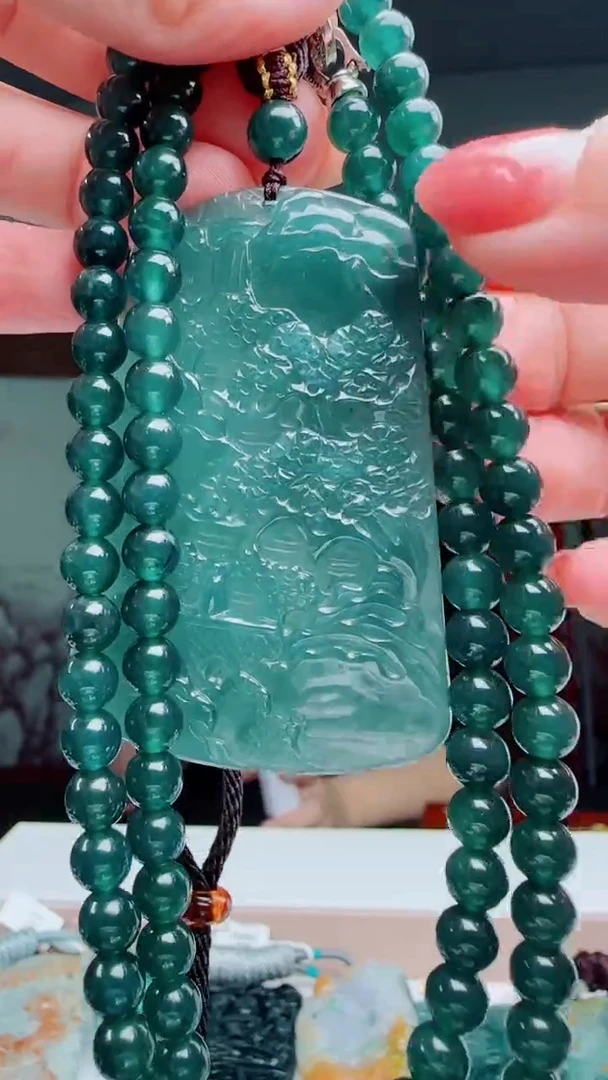 颈饰未镶嵌翡翠多样性发其一