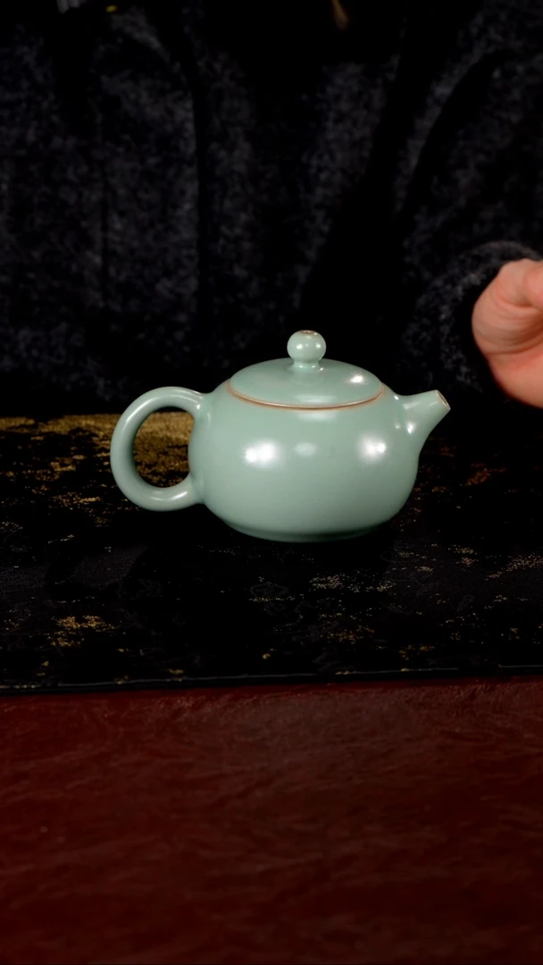 杯895 大西施壶350ml 匠工款君绿釉