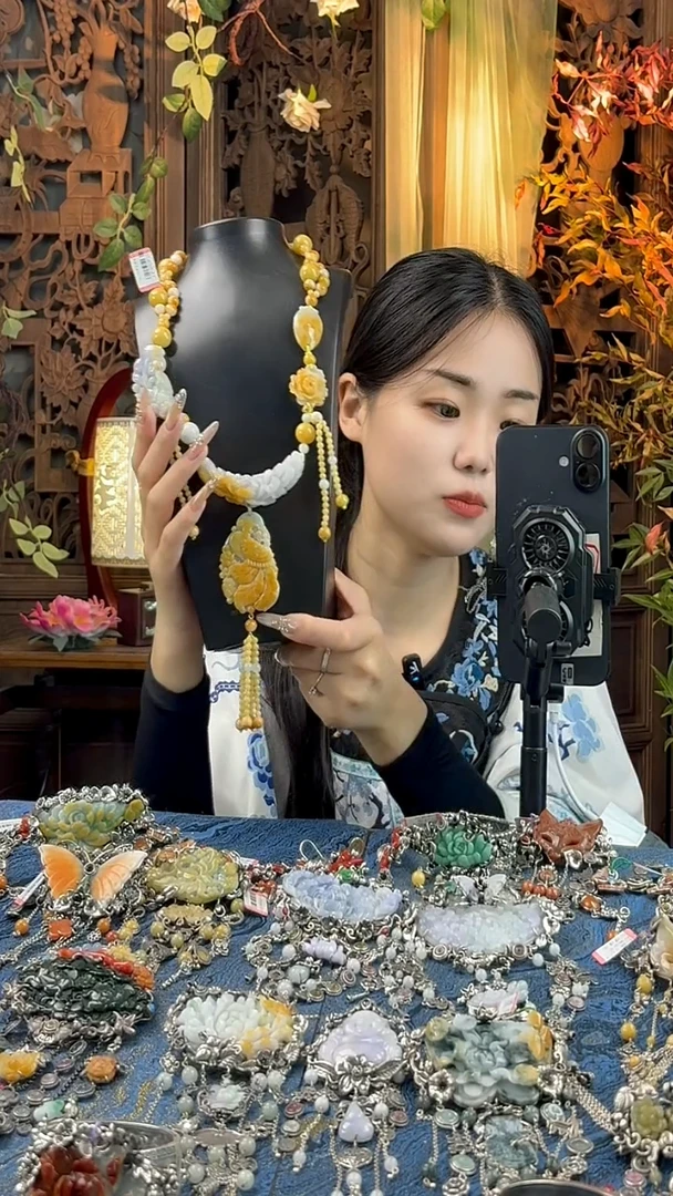 项链银S925镶嵌翡翠项链