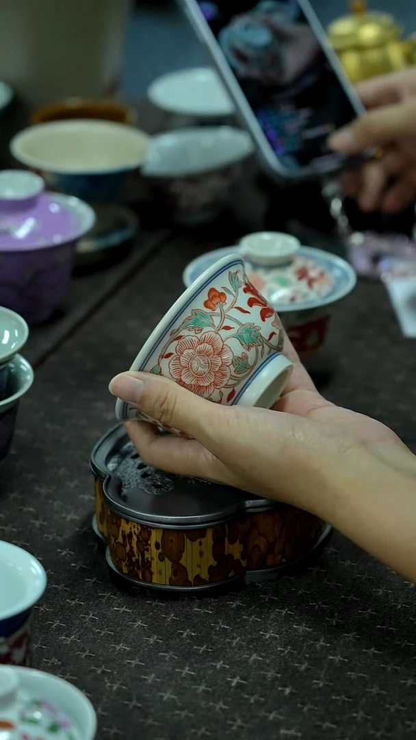 搬迁完毕 景德镇手绘茶具福利
