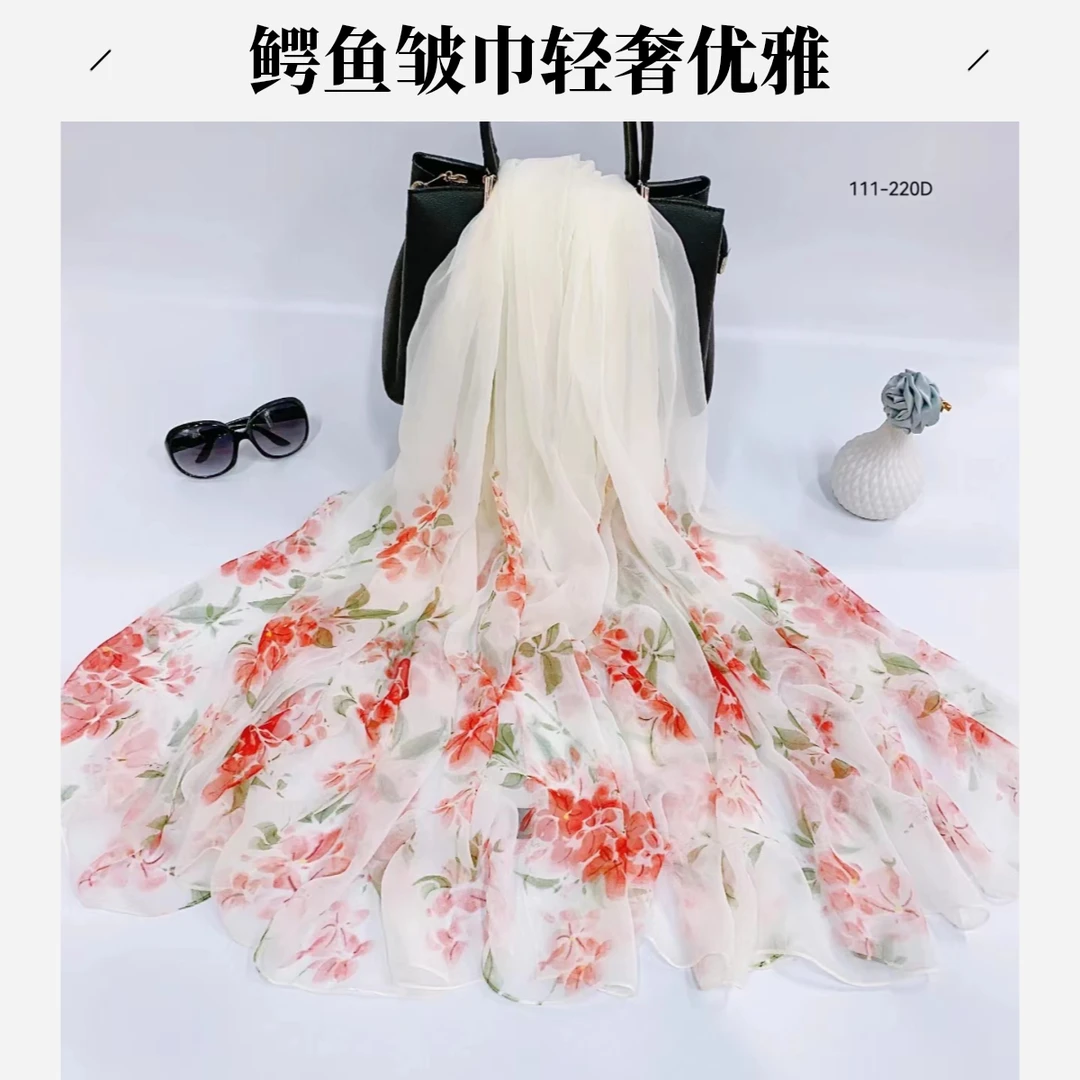 鳄鱼皱高端优雅轻奢围巾丝巾百搭保暖减龄女士围巾丝巾