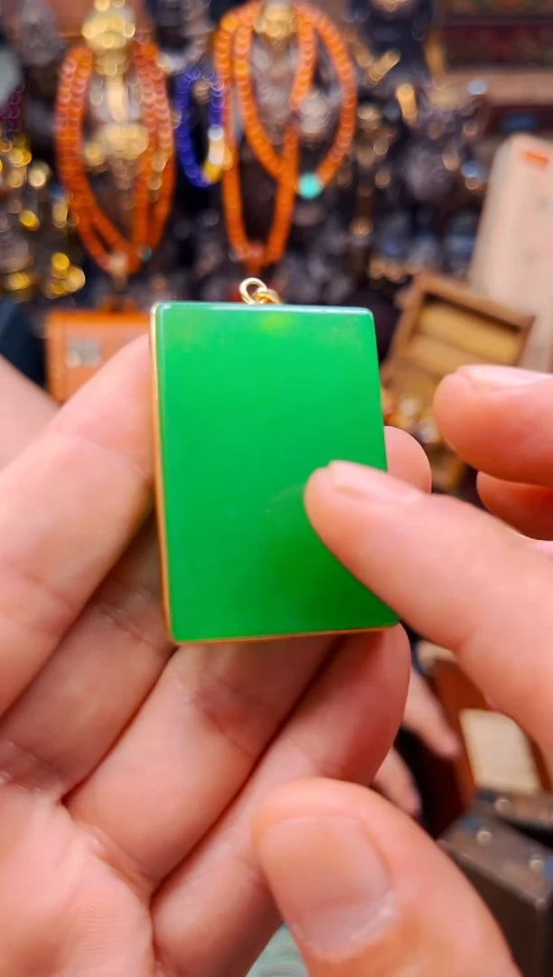 翡翠未镶嵌颈饰安哥精品精选链接gb66