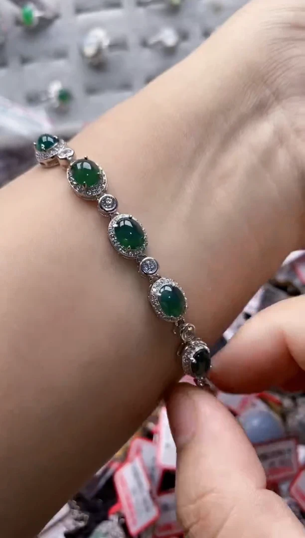 翡翠戒指银S925镶嵌1200000    6