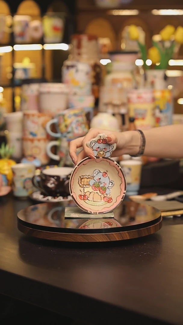 景德镇釉下彩绘设计师款式陶瓷