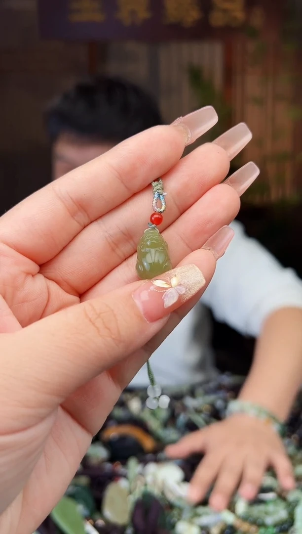 【闪购商品】和田玉颈饰未镶嵌多样性发一