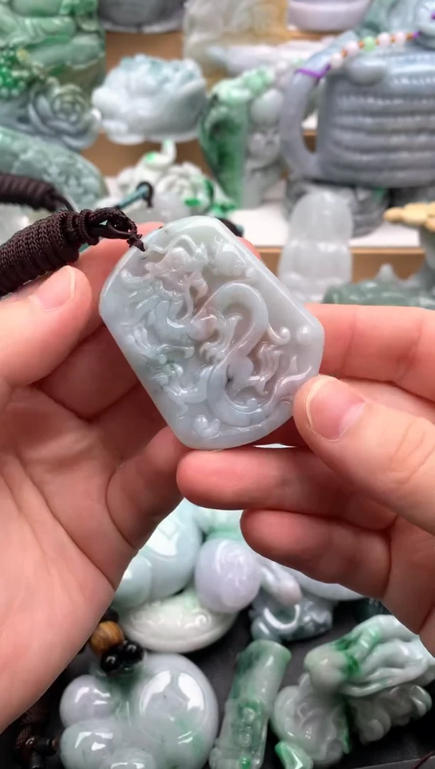 吊坠(不含链)未镶嵌翡翠1