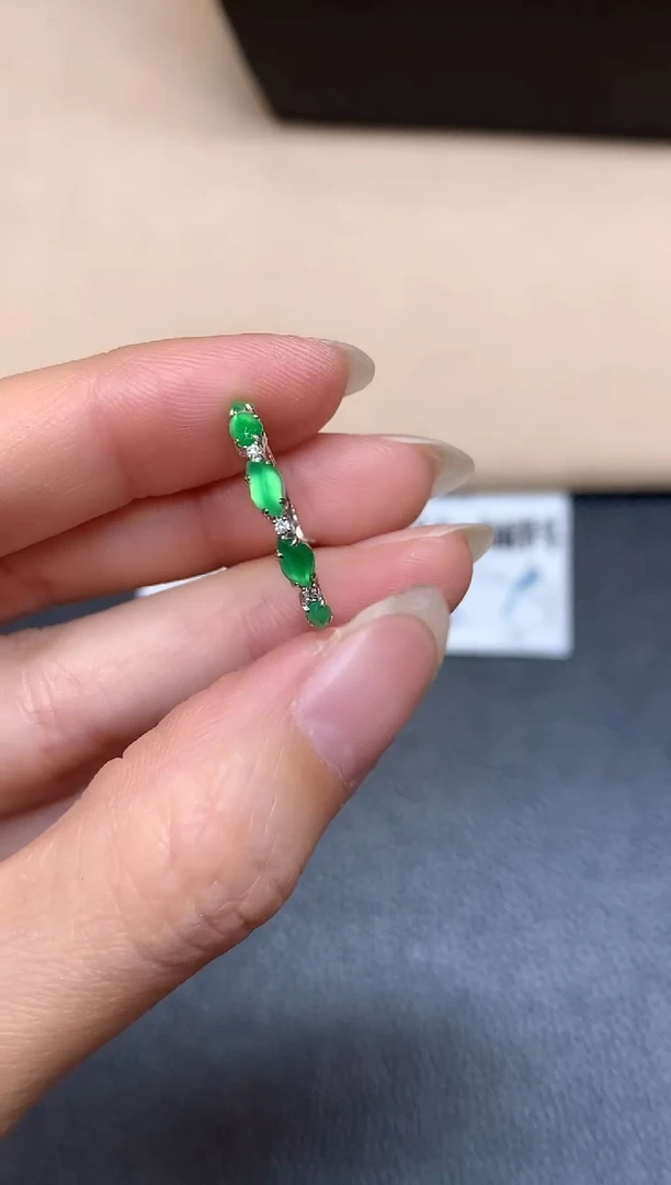 18K金镶嵌戒指翡翠【24小时鉴赏期】随形【无服务费