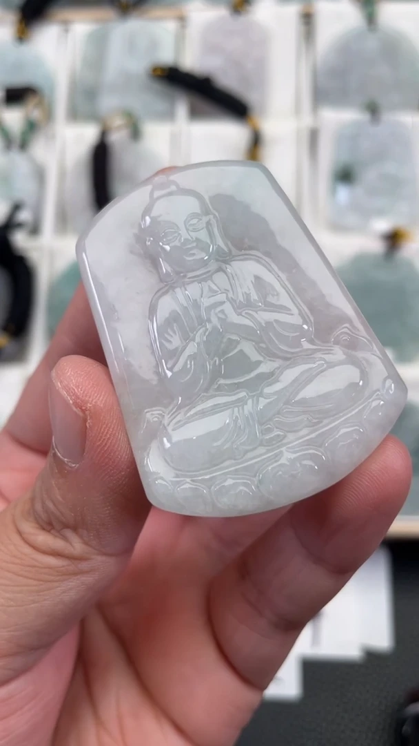 颈饰未镶嵌翡翠天然缅甸翡翠A货115