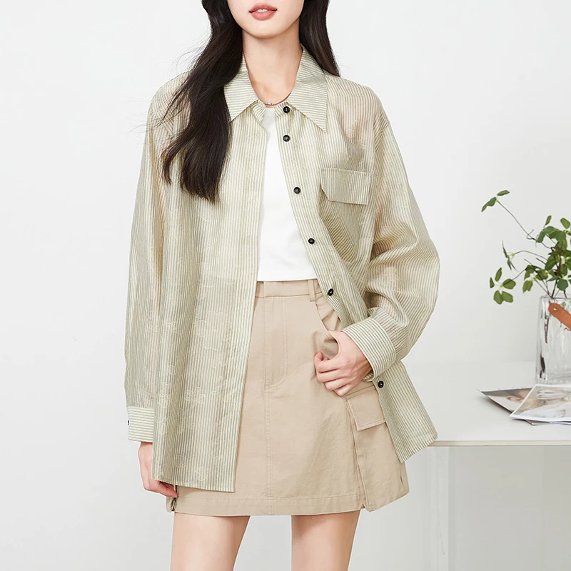 逸阳轻薄暗花条纹衬衫女夏季新款舒适亲肤宽松休闲防晒长袖上衣